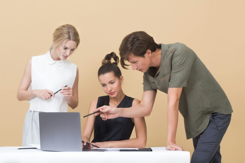 Employs enquêtes entreprise